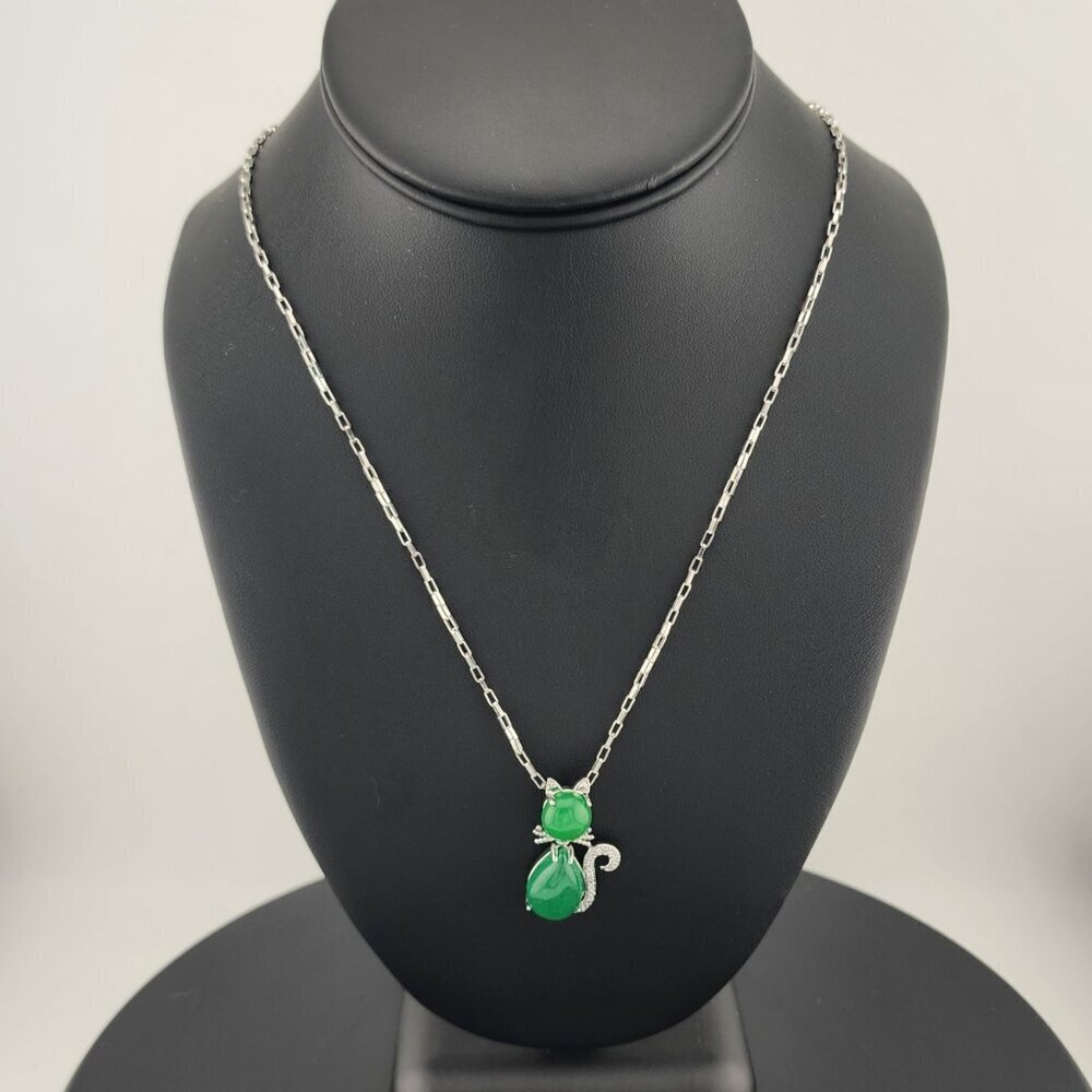 Lucky Jade Kitty Necklace – Purrfectly New!
